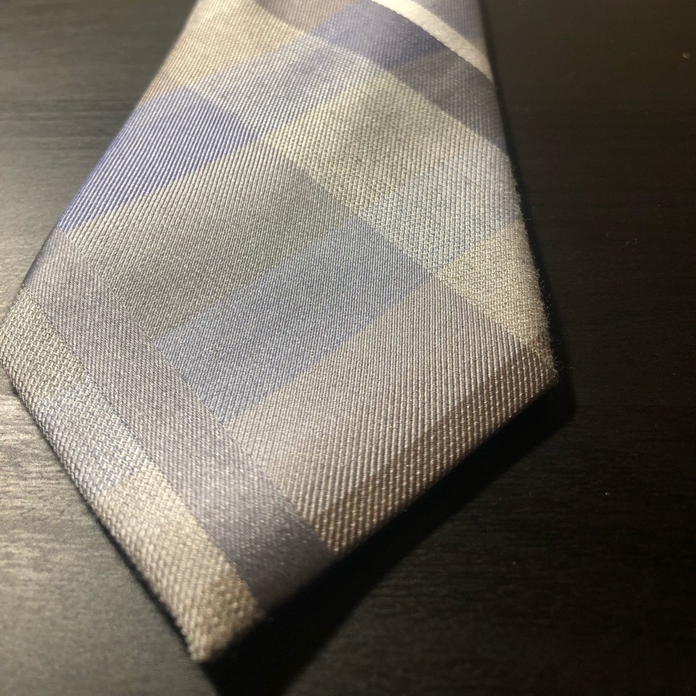 Plaid slim tie